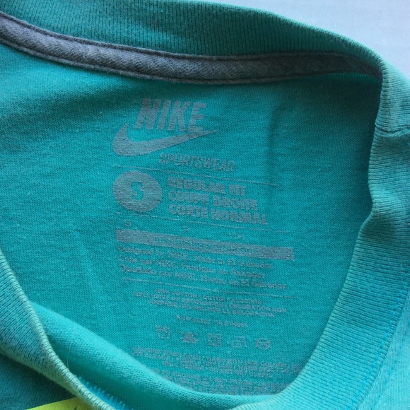 Nike GreenNeon Yellow Graphics T-Shirt, Men’s S - Picture 7 of 7